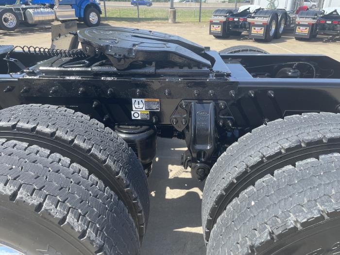 2019 Peterbilt 389-10