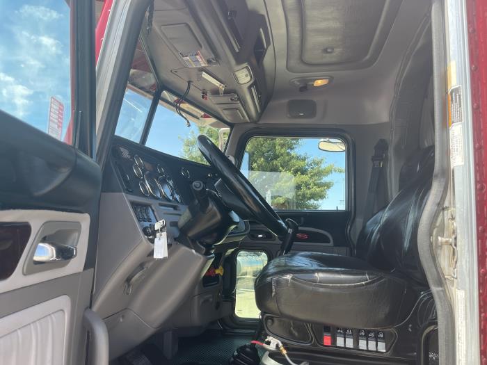 2019 Peterbilt 389-13
