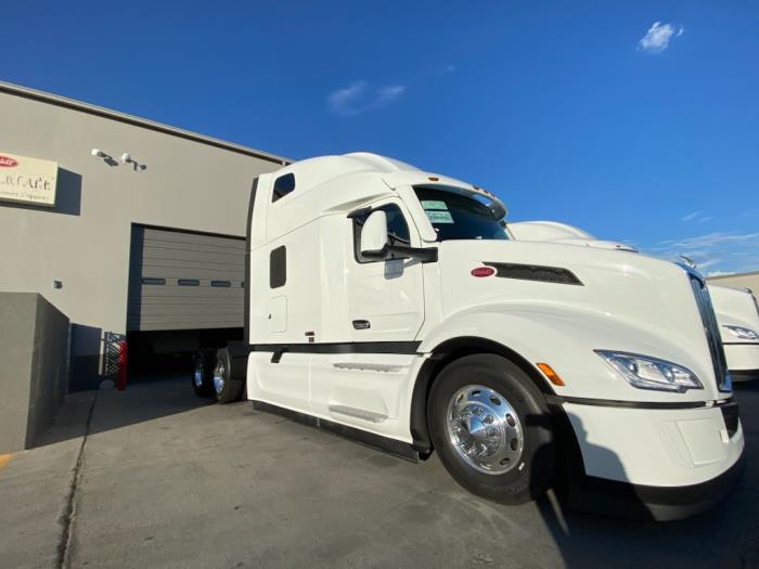 2024 Peterbilt 579-2