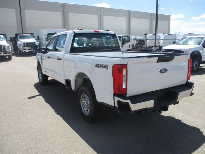 2023 Ford F-250-4