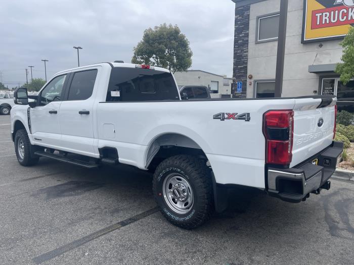 2023 Ford F-250-2