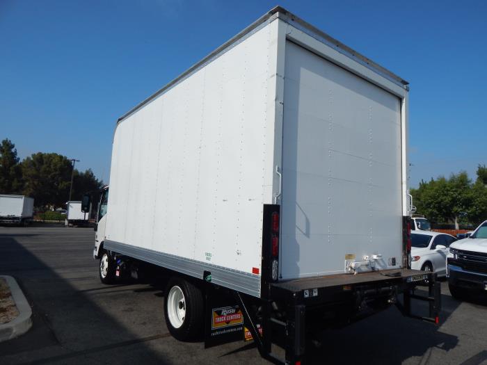 2020 Isuzu NPR-XD-8