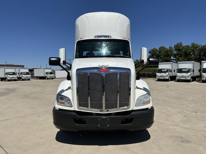 2019 Peterbilt 579-2