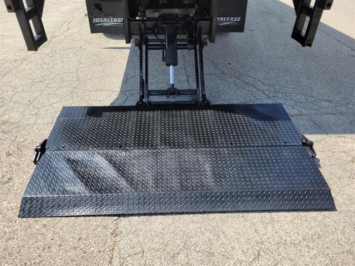 2019 International 4300-16