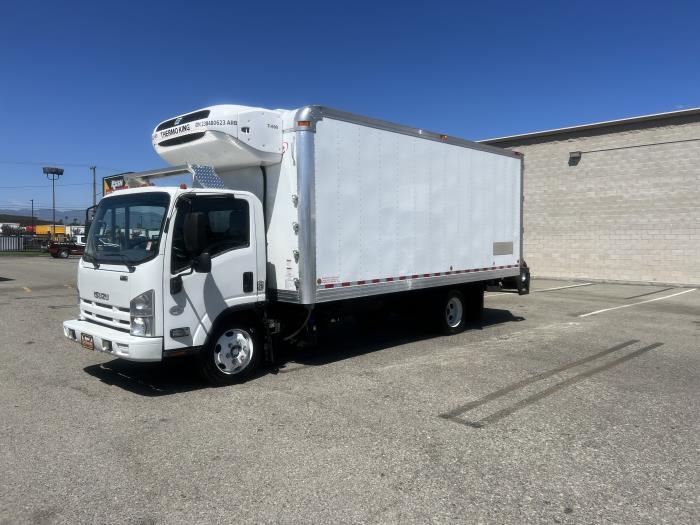 2016 Isuzu NRR-2