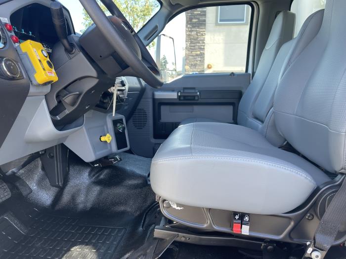 2024 Ford F-750-16