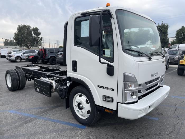 2024 Isuzu NQR-6