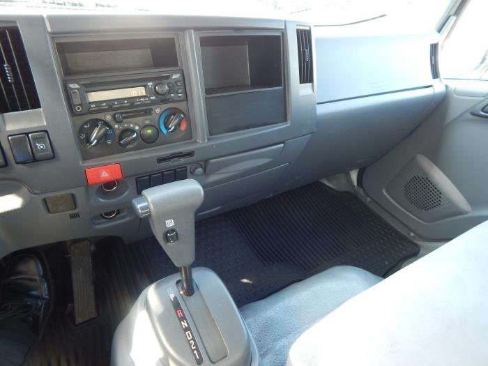 2019 Isuzu NPR-XD-2