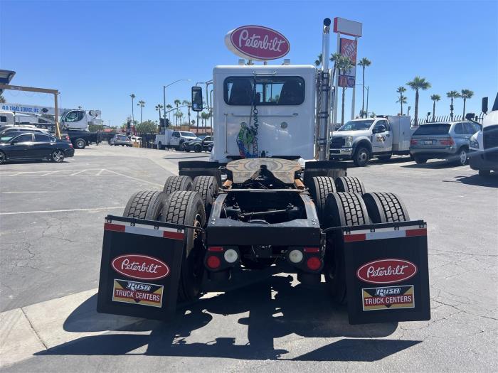2014 Peterbilt 386-6