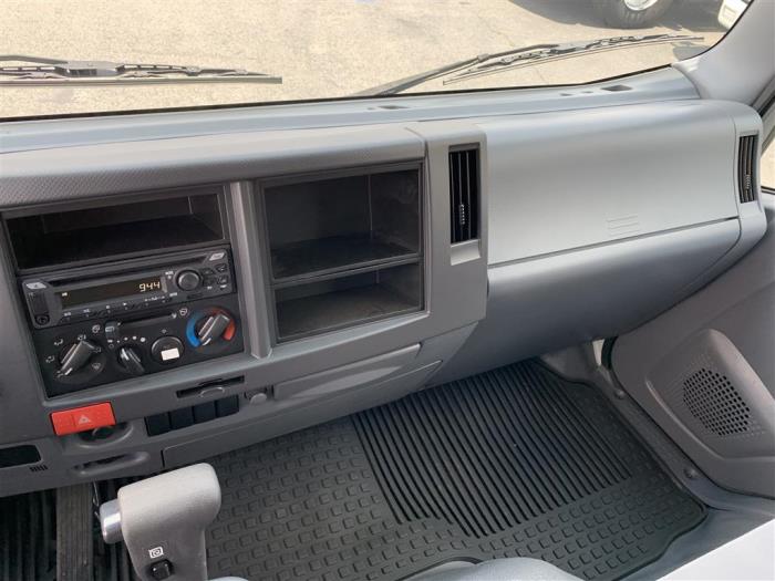 2024 Isuzu NRR-26