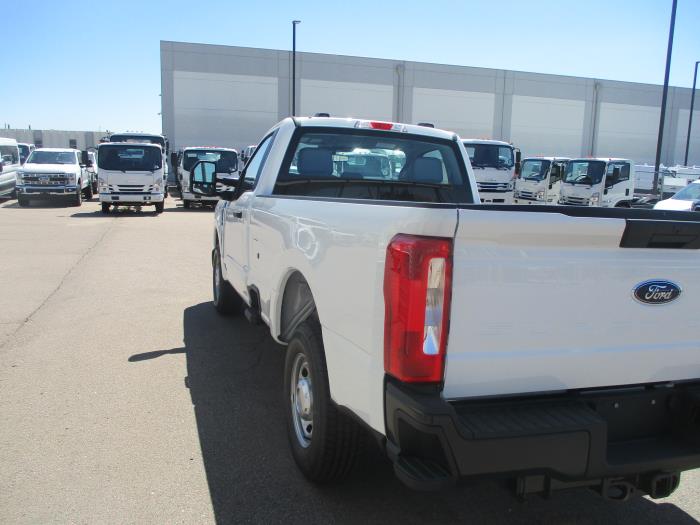 2023 Ford F-250-2