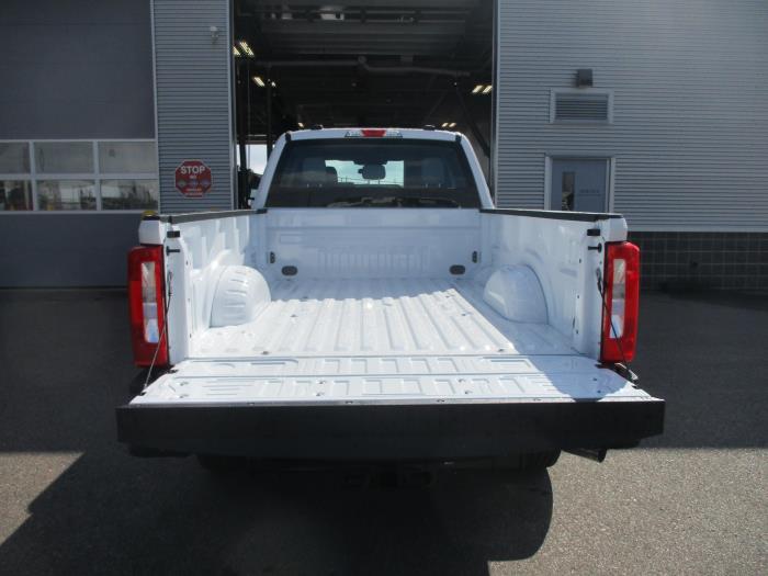 2023 Ford F-350-7