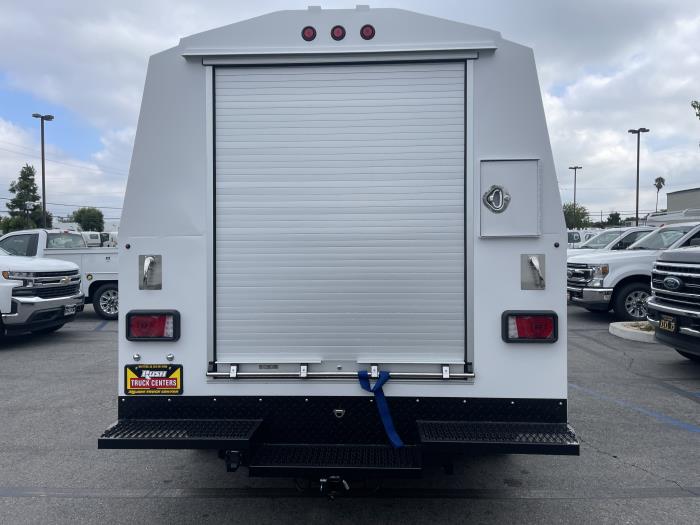 2024 Ford E-350-3