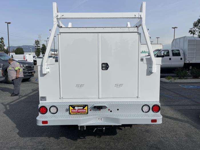 2023 Ford F-350-4