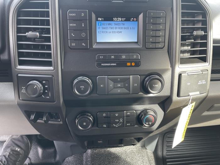 2023 Ford F-350-34