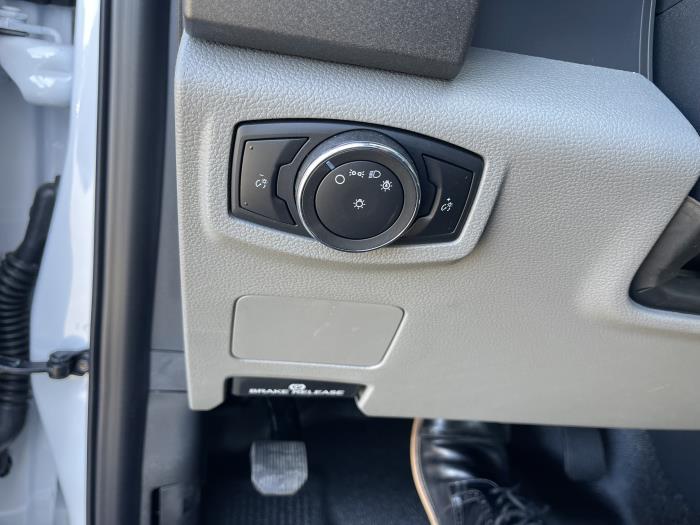 2023 Ford F-350-38