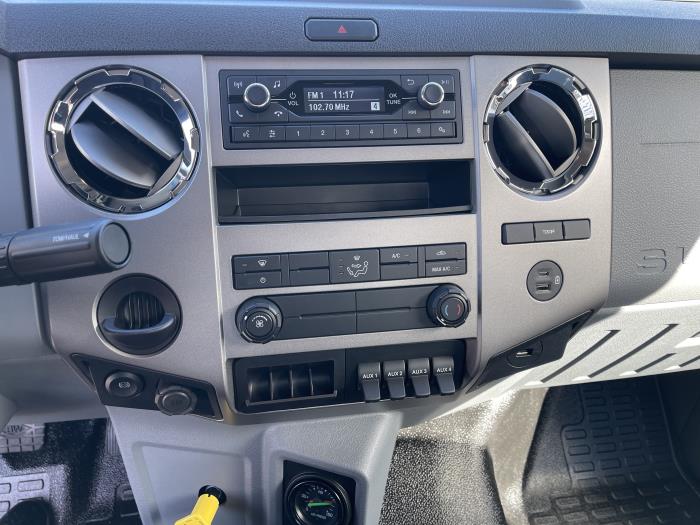 2024 Ford F-750-14