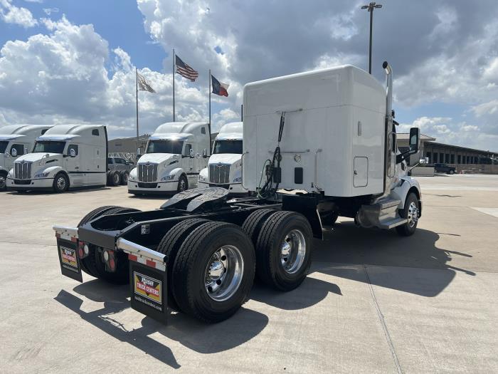 2018 Peterbilt 579-5