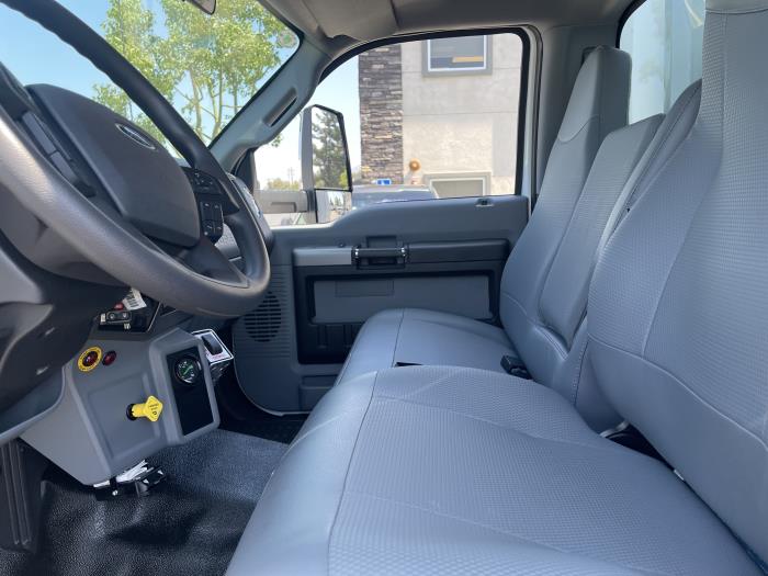 2024 Ford F-650-13