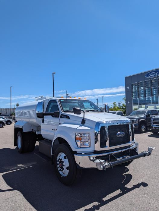 2024 Ford F-750-3