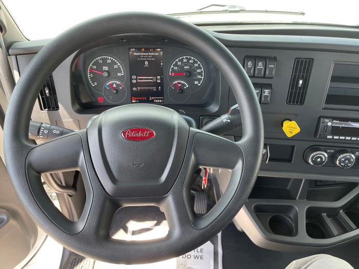 2024 Peterbilt 536-10
