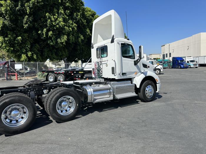 2016 Peterbilt 579-26