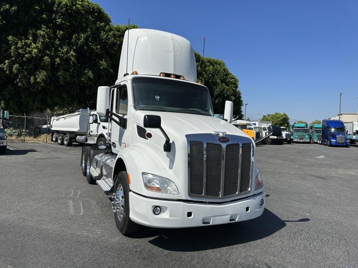 2016 Peterbilt 579-39