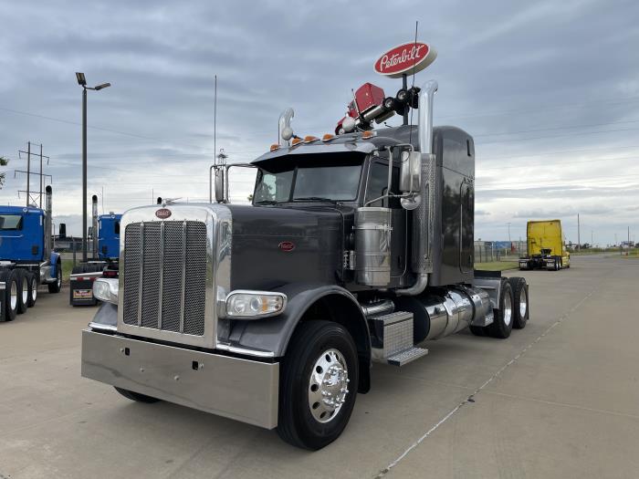 2019 Peterbilt 389-1