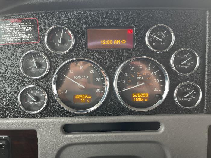 2019 Peterbilt 389-17