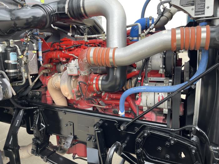 2019 Peterbilt 389-28