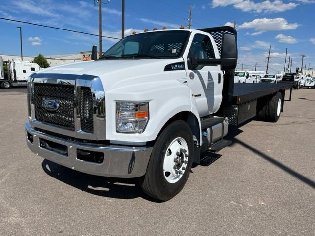 2024 Ford F-650-13