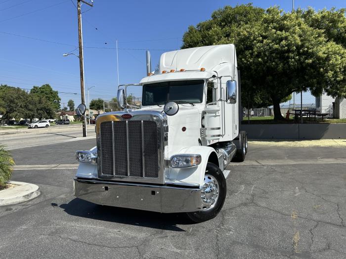2016 Peterbilt 389-2