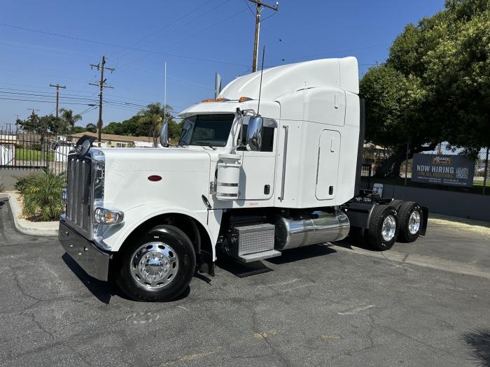2016 Peterbilt 389-13