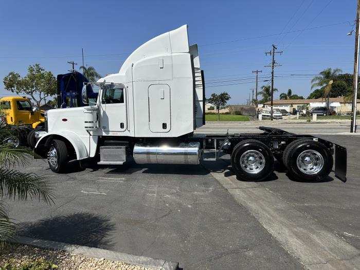 2016 Peterbilt 389-20