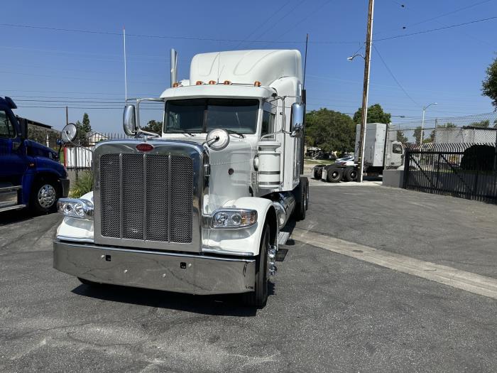 2016 Peterbilt 389-70