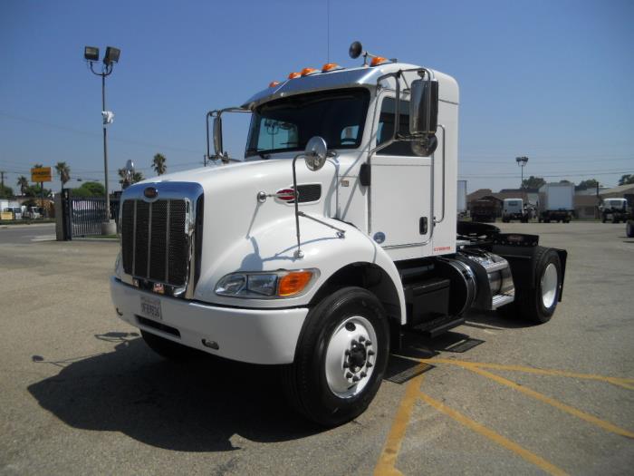 2019 Peterbilt 337-1