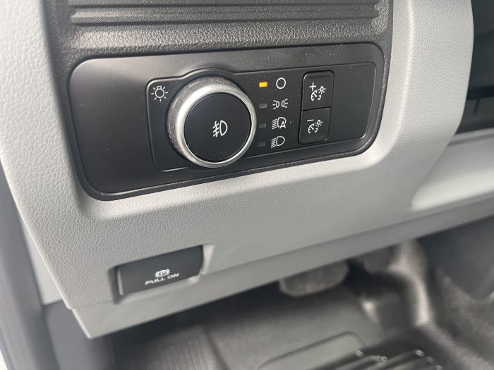 2023 Ford F-350-32
