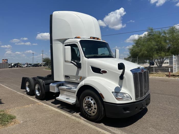 2020 Peterbilt 579-3