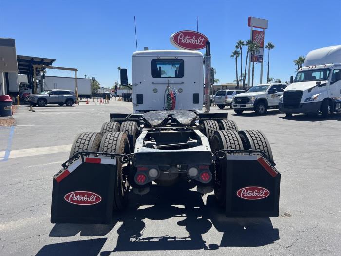2020 Peterbilt 579-6