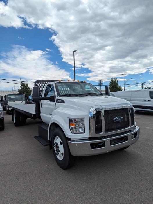 2024 Ford F-650-2