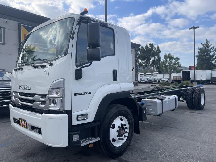 2024 Isuzu FVR-1