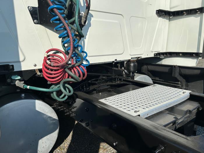 2020 International LT625-4