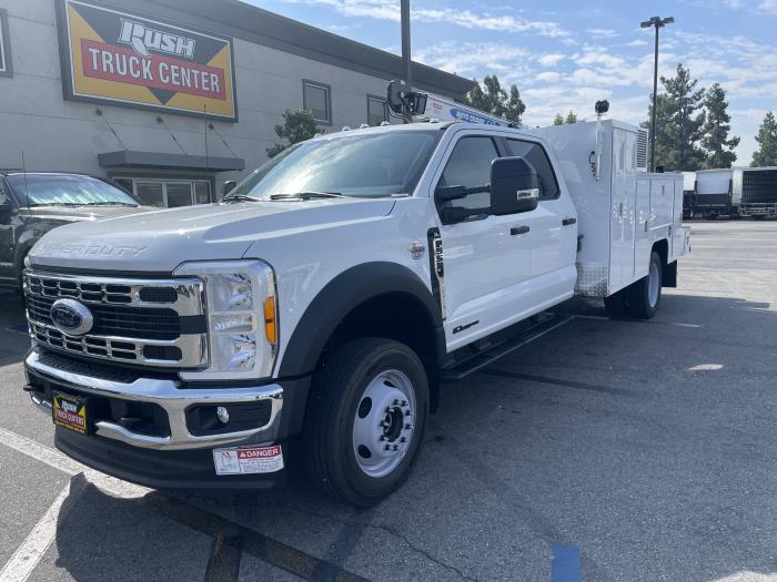 2023 Ford F-550-1