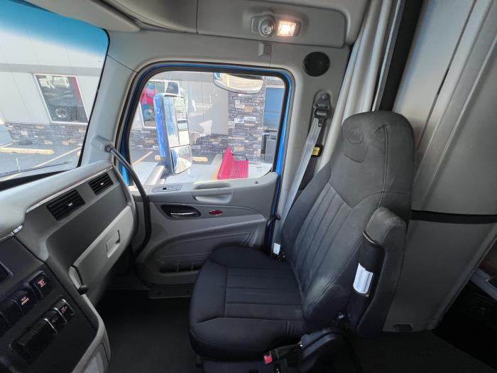 2020 Peterbilt 579-14