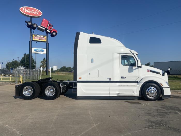 2024 Peterbilt 579-5