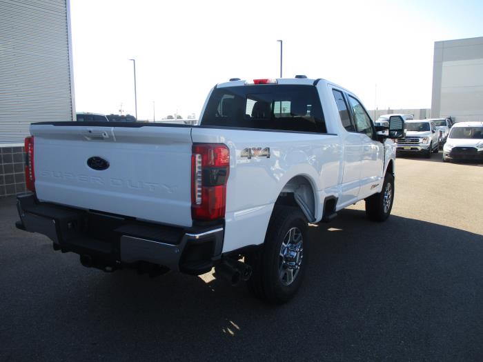 2023 Ford F-350-4