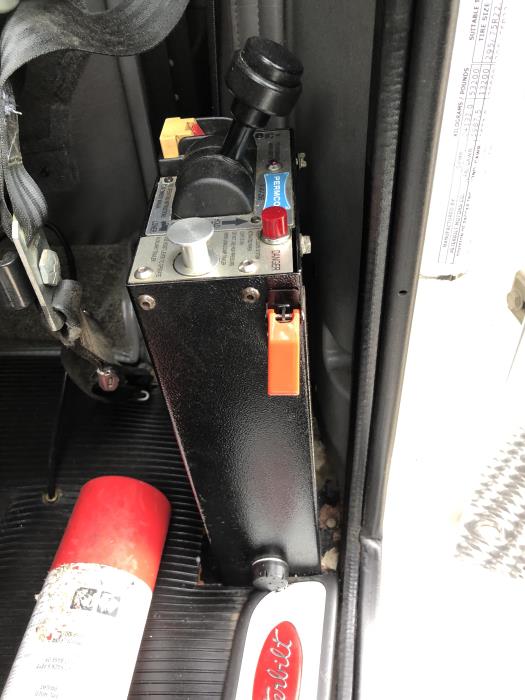 2019 Peterbilt 389-13