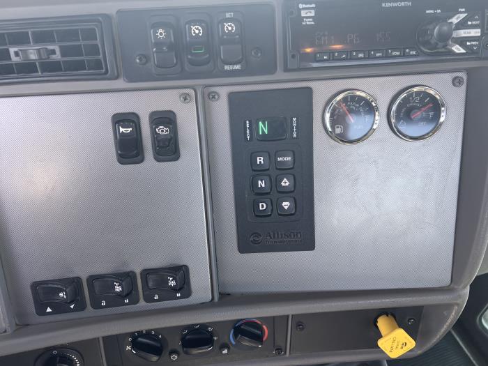 2019 Kenworth T370-17