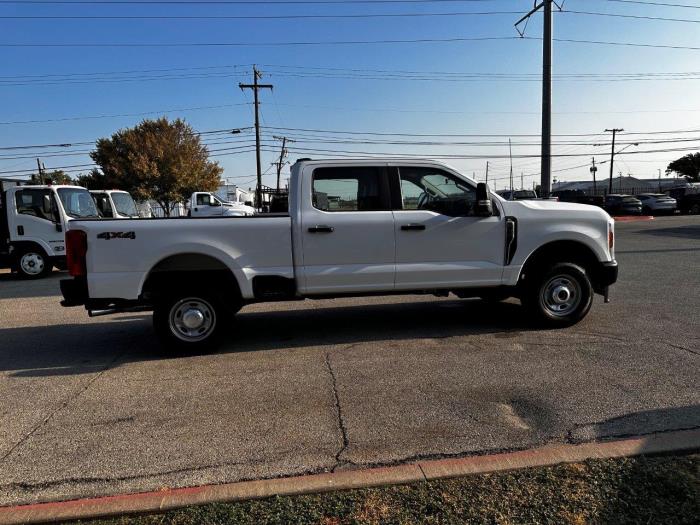 2023 Ford F-250-5