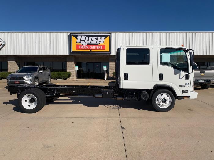 2024 Isuzu NPR-HD-8